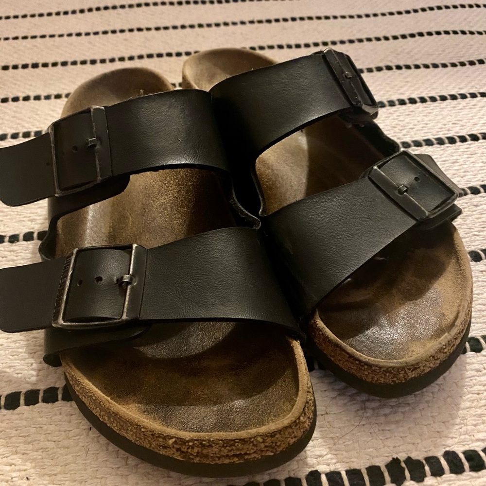 Birkenstock Lot two pairs 7.5 leather and white